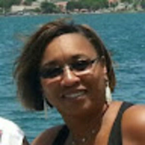 Meet your Posher, Loretta